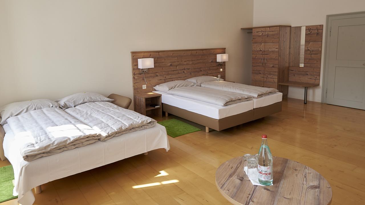 Klosterhotel Kreuz Mariastein Bagian luar foto