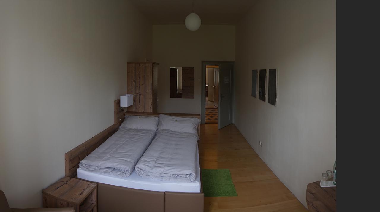 Klosterhotel Kreuz Mariastein Bagian luar foto